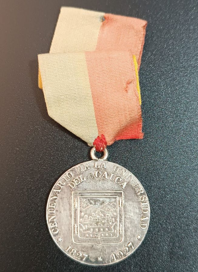 Medalla Universidad del Cauca Plata
