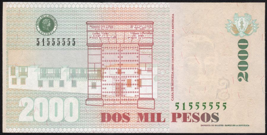2000 Pesos lástima de pleno