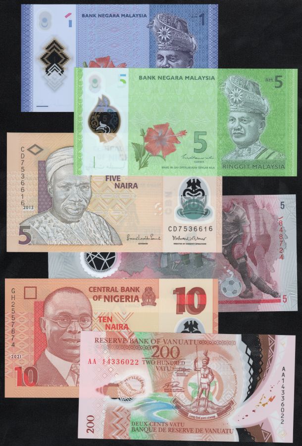 Set de 6 Billetes Plásticos