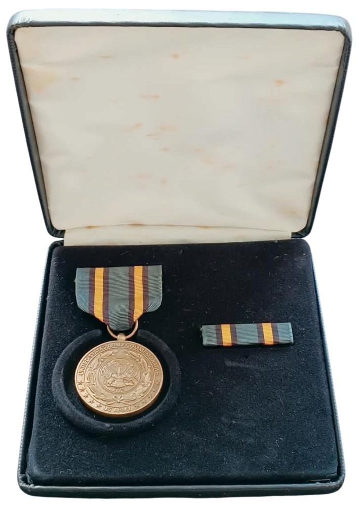 Medalla conmemorativa del servicio Armada