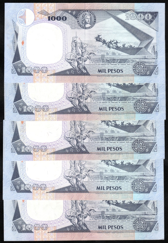 Lote 5 billetes 1000 pesos 2 de Agosto 1995